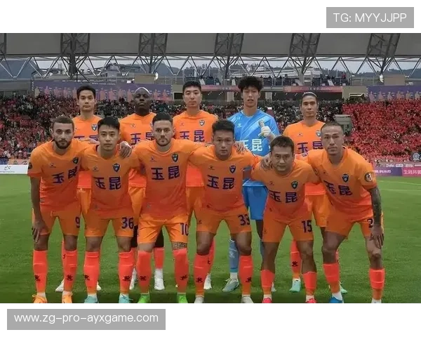 云南玉昆前场节奏完全打开，形成高密度压迫