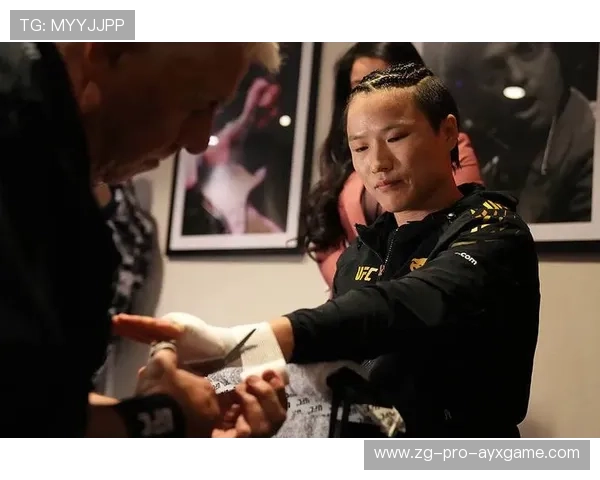 UFC一回合连续命中终结比赛：黄金瞬间的胜者之路